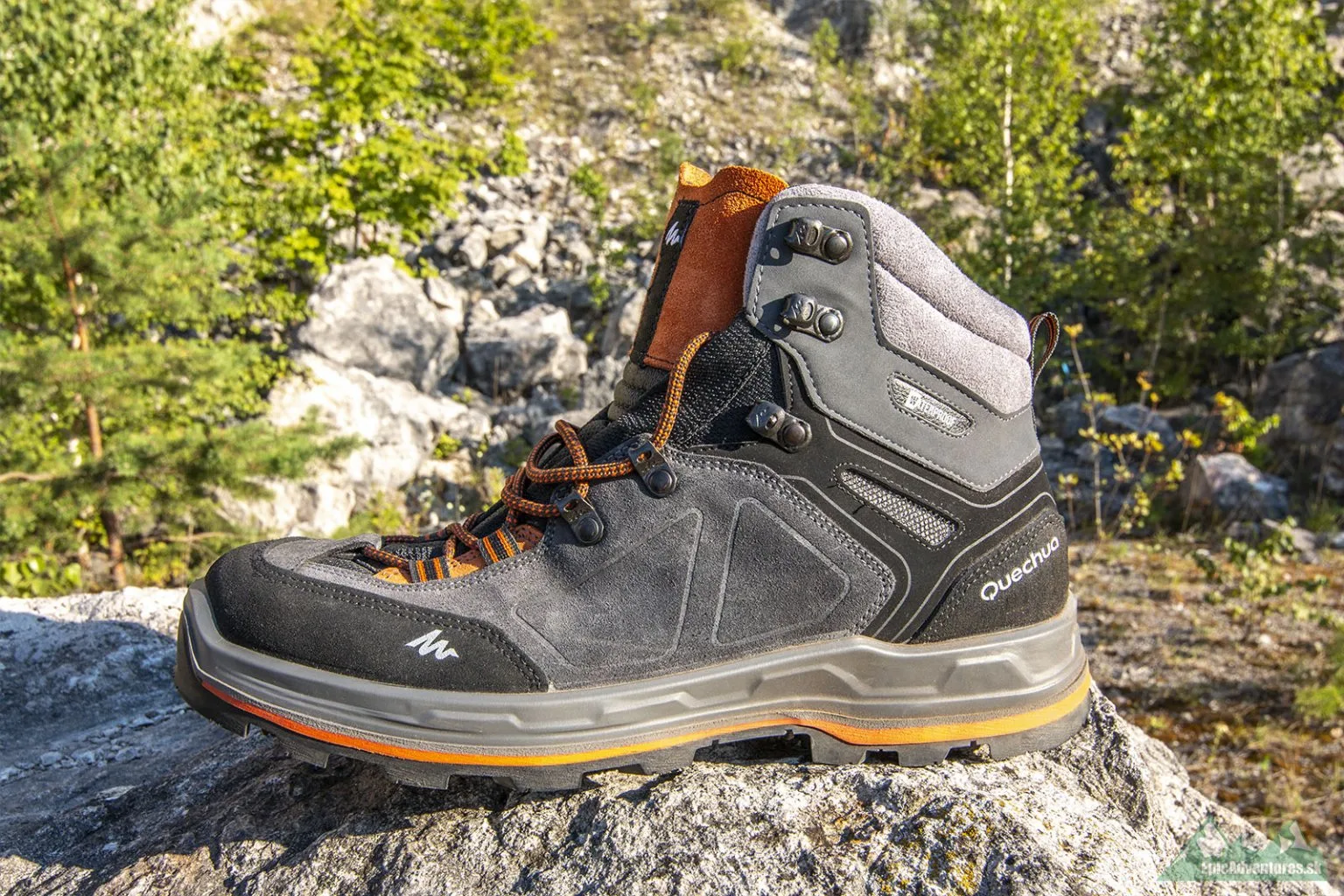 Model Quechua Forclaz Trek 100. Nové a čisté 